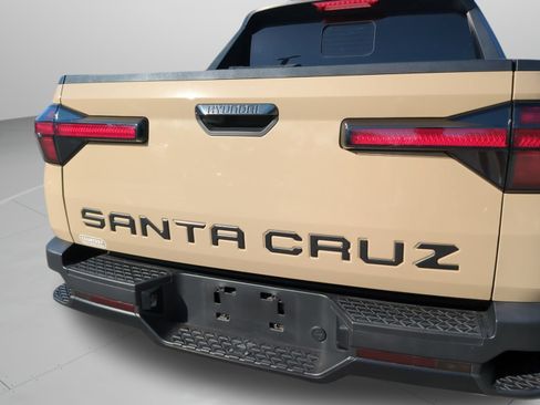 Used 2023 Hyundai Santa Cruz Limited AWD/4WD image 29