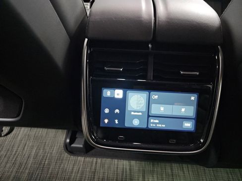 Used 2023 Rivian R1S Adventure image 30