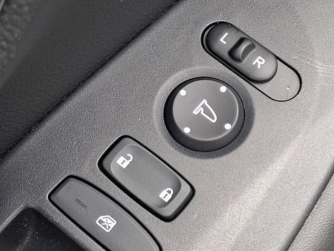 Certified 2024 Honda HR-V LX image 25
