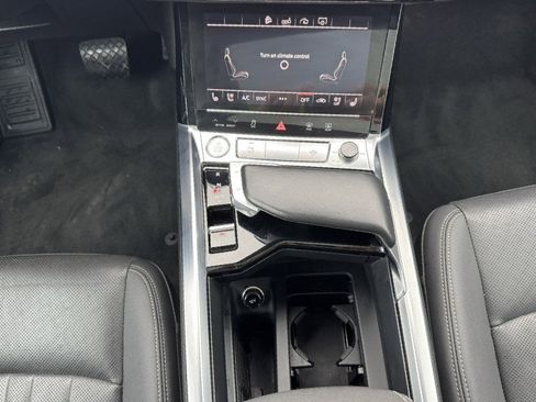 Used 2019 Audi e-tron Premium Plus image 48
