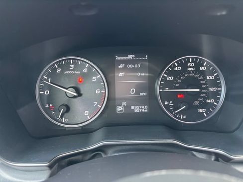 Certified 2025 Subaru Outback Onyx Edition AWD/4WD image 23