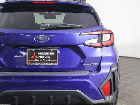 Used 2024 Subaru Crosstrek 2.5i Limited AWD/4WD image 17