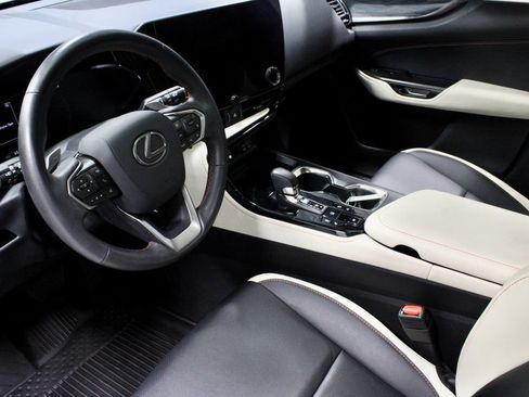 Used 2023 Lexus NX 350 AWD image 25
