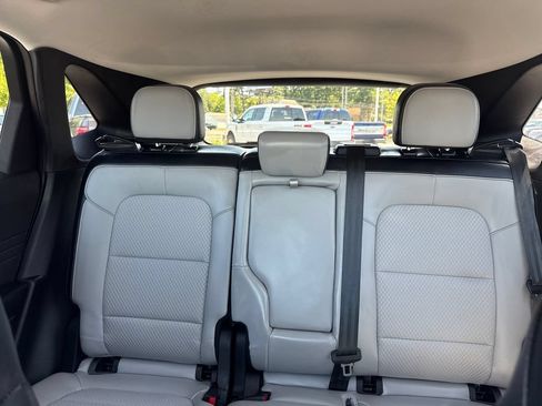 Used 2024 Ford Escape SE FWD image 56
