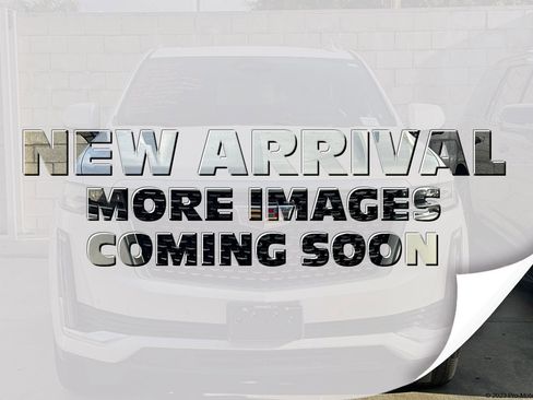 Used 2023 Cadillac Escalade ESV Premium Luxury image 1