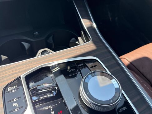 Used 2025 BMW X5 M60i image 28