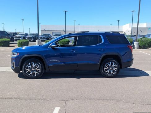 Certified 2023 GMC Acadia SLE w/ Driver Convenience Package image 2