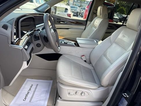 Certified 2024 Cadillac Escalade Sport Platinum w/ LPO, ONYX Package AWD/4WD image 12