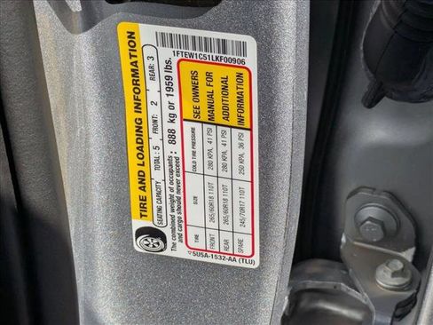 Used 2020 Ford F150 Lariat w/ Equipment Group 501A Mid image 14