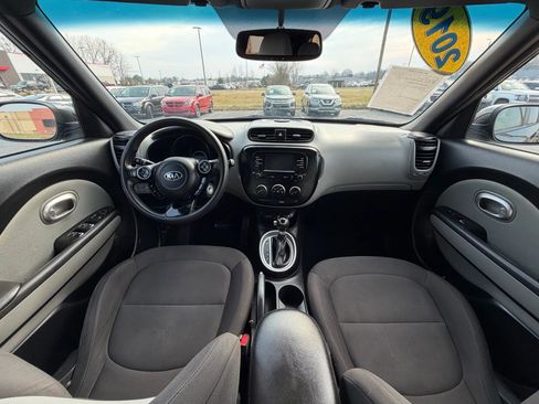 Used 2019 Kia Soul EV image 10