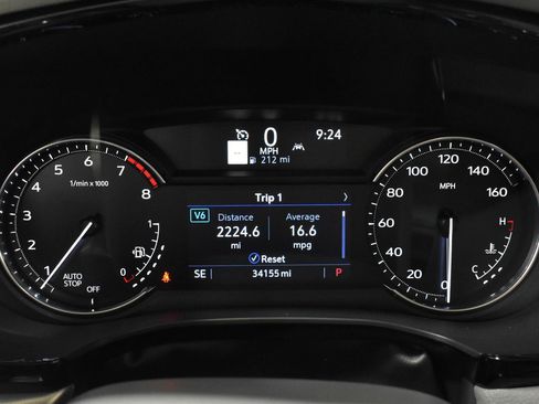 Used 2022 Cadillac XT5 Premium Luxury image 22