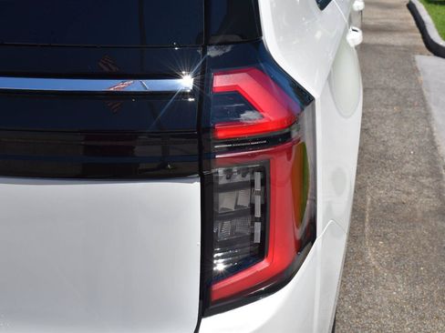 New 2026 Nissan Armada SV AWD/4WD image 8