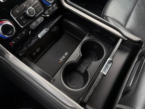 Used 2023 GMC Yukon Denali AWD/4WD image 22