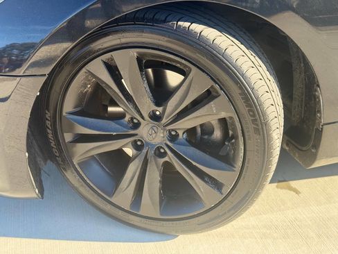 Used 2010 Hyundai Genesis 2.0T image 11