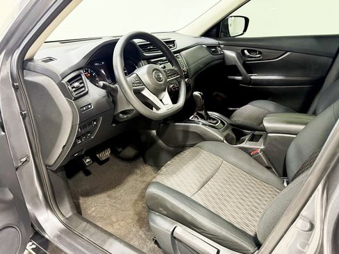 Used 2018 Nissan Rogue S image 24