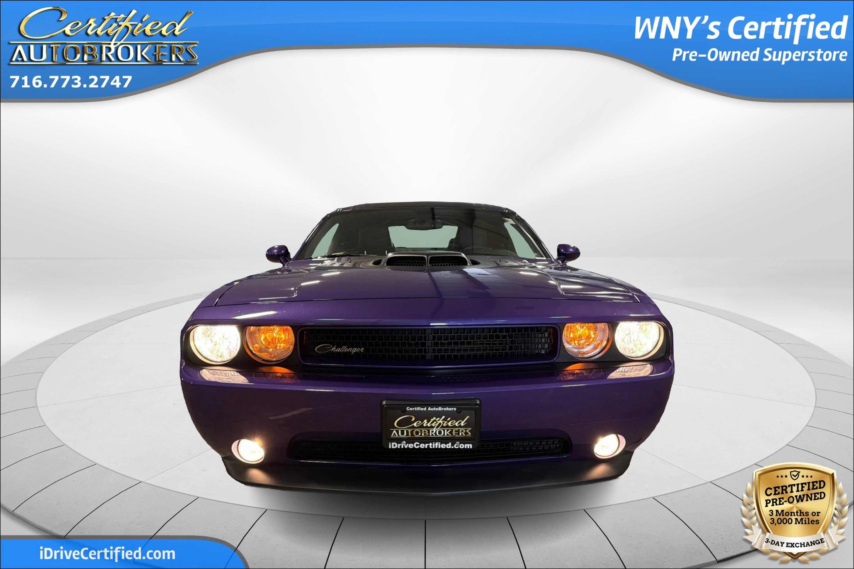 Used 2014 Dodge Challenger R/T RWD image 2