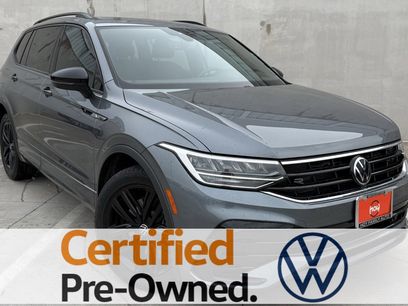 Certified 2022 Volkswagen Tiguan SE R-Line