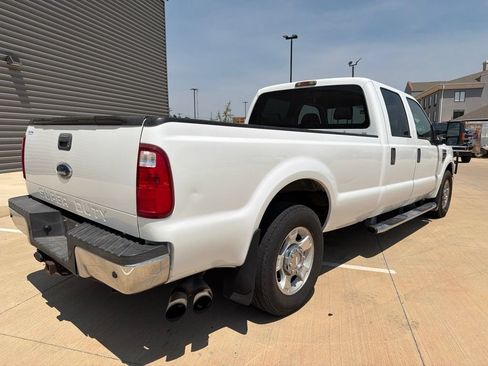 Used 2010 Ford F250 XLT RWD image 3