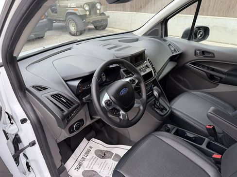 Used 2021 Ford Transit Connect XL image 19