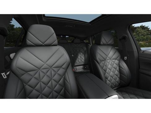 New 2026 BMW X6 xDrive40i w/ Climate Comfort Package image 11