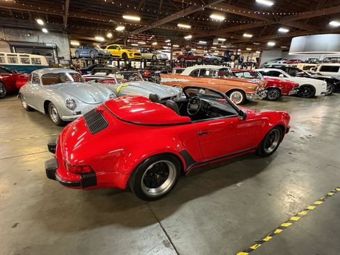 Used 1989 Porsche 911 Carrera RWD image 21