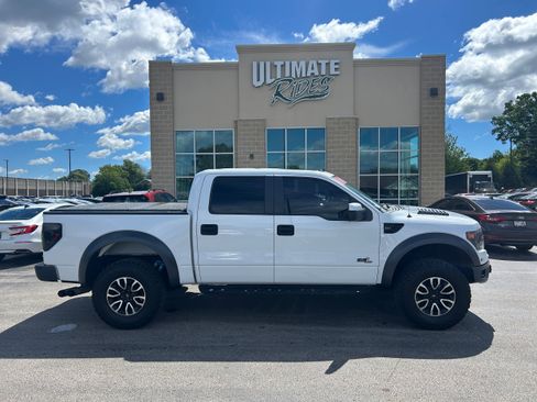 Used 2014 Ford F150 Raptor w/ Equipment Group 801A Luxury AWD/4WD image 1