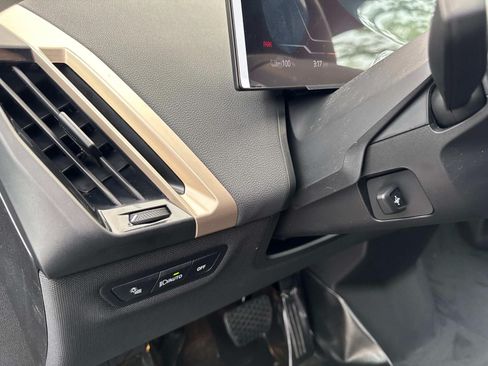 New 2026 BMW iX xDrive60 AWD/4WD image 30