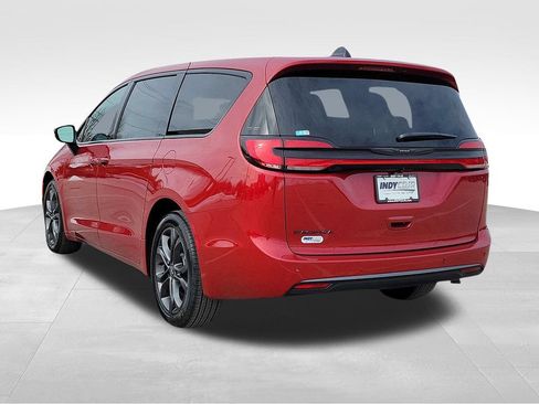 New 2026 Chrysler Pacifica Select FWD image 6