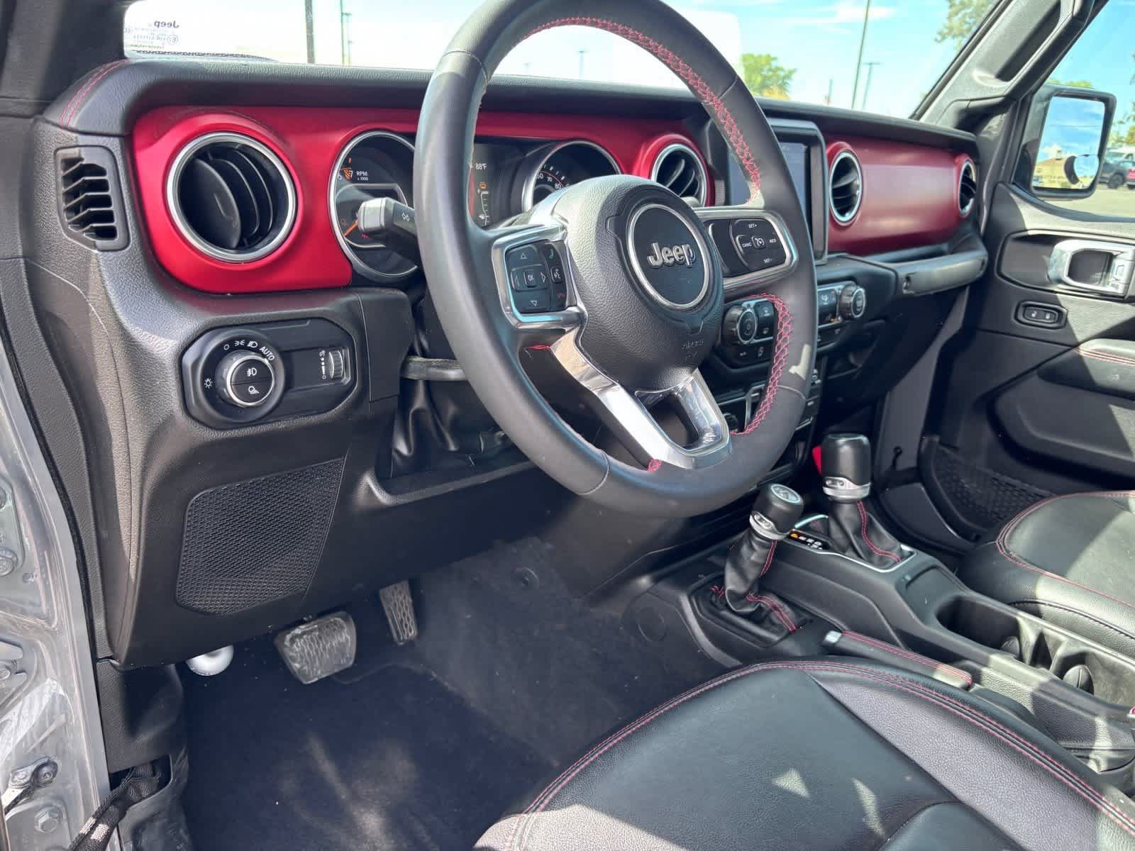 Used 2023 Jeep Gladiator Rubicon w/ LED Lighting Group AWD/4WD image 11