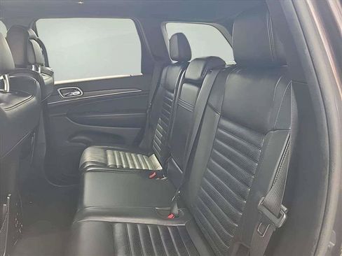 Used 2018 Jeep Grand Cherokee Limited AWD/4WD image 19