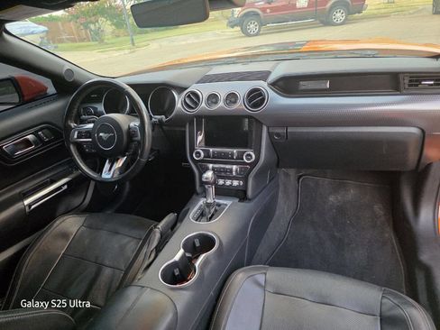 Used 2021 Ford Mustang GT Premium w/ GT Performance Package image 21