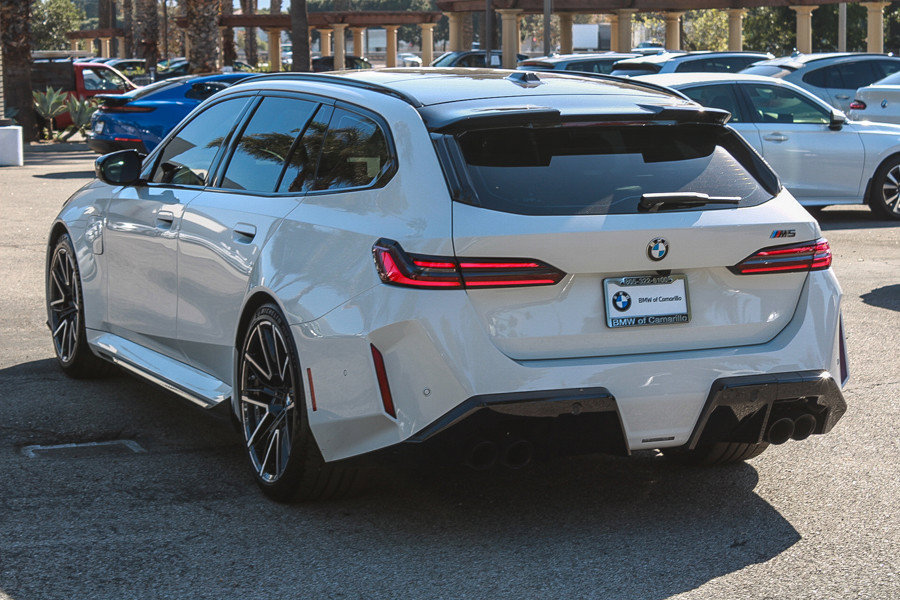 Used 2025 BMW M5 Touring w/ M Driver's Package AWD/4WD image 4