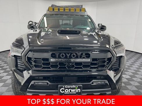Used 2025 Toyota Tacoma TRD Pro AWD/4WD image 2