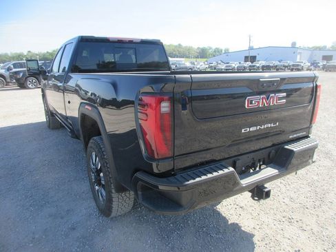 New 2026 GMC Sierra 3500 Denali w/ Denali Reserve Package AWD/4WD image 7