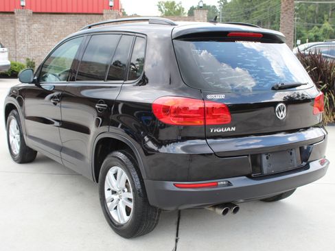 Used 2016 Volkswagen Tiguan S image 20
