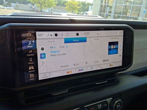 Used 2024 Jeep Wrangler Unlimited w/ Convenience Group image 14