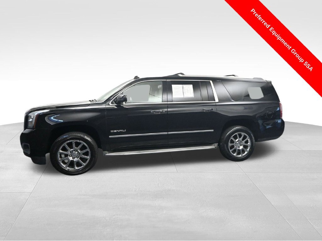 Used 2015 GMC Yukon XL Denali w/ Touring Package RWD image 2