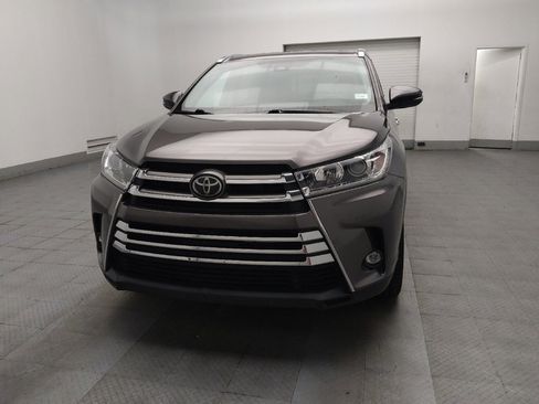 Used 2019 Toyota Highlander Limited AWD/4WD image 15