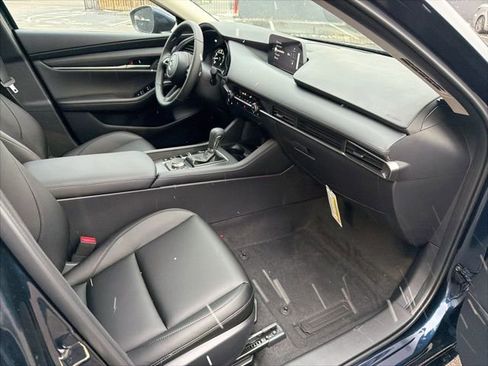 New 2026 MAZDA MAZDA3 2.5 S Sedan w/ Preferred Pkg image 37