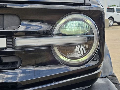 Used 2023 Ford Bronco Outer Banks image 10