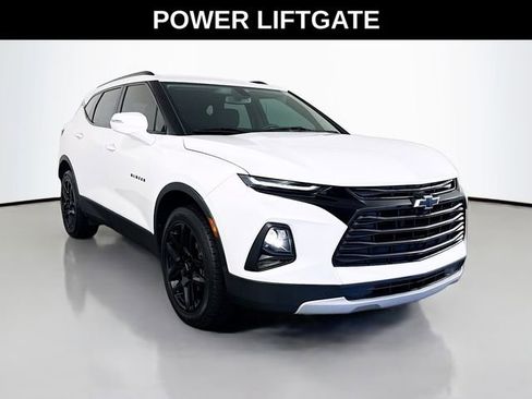 Used 2020 Chevrolet Blazer LT FWD image 2