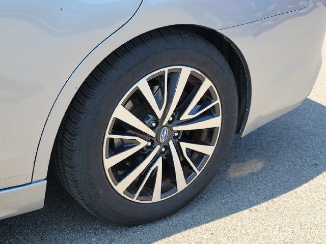 Used 2019 Subaru Legacy 2.5i Premium AWD/4WD image 9