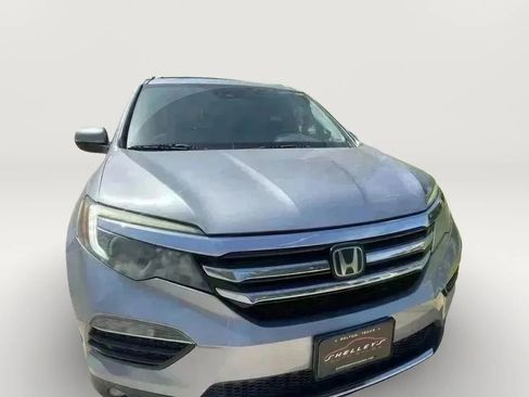 Used 2017 Honda Pilot Elite image 7