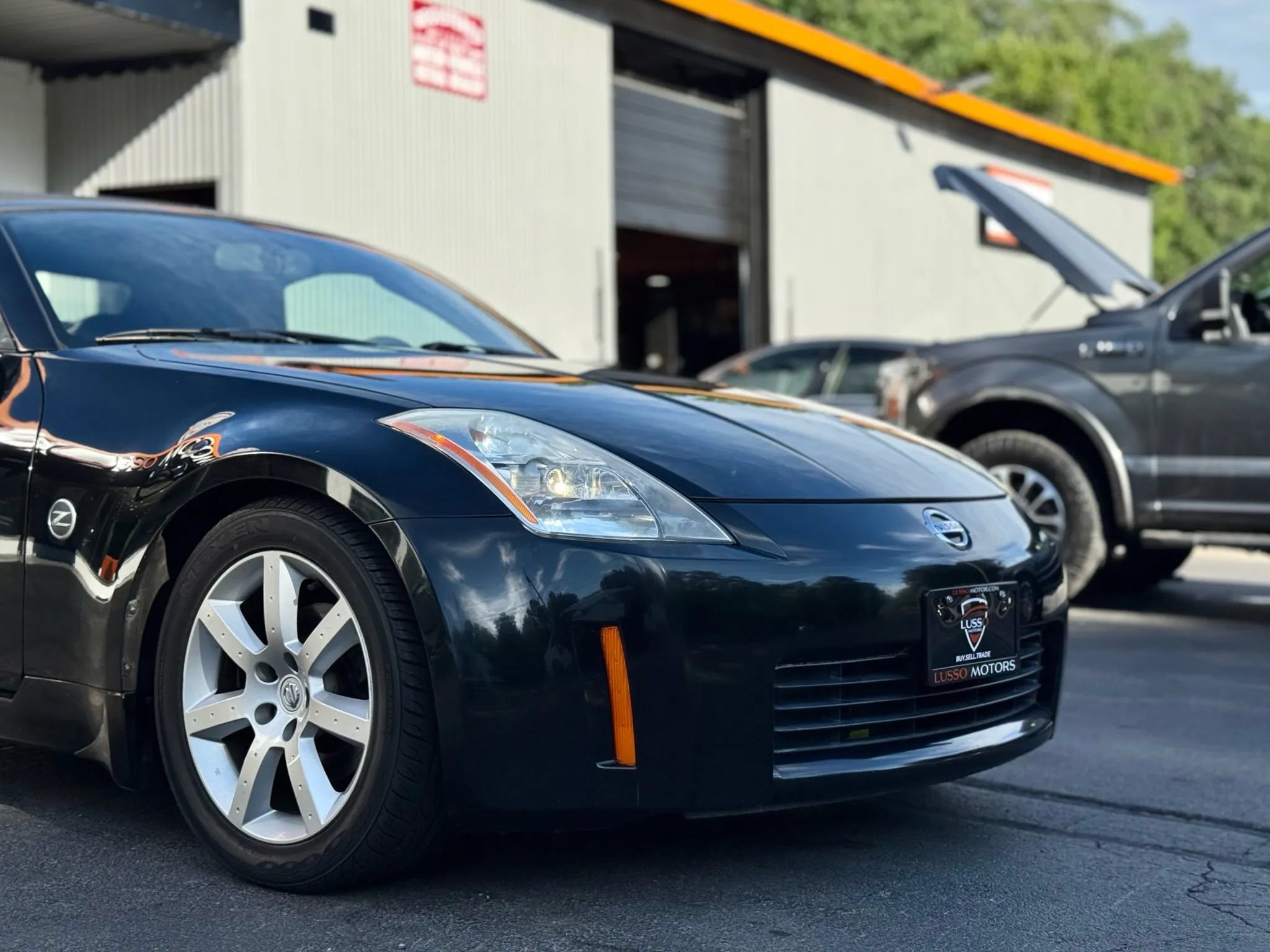 Used 2004 Nissan 350Z Touring RWD image 37