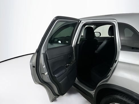 Used 2024 Mitsubishi Outlander Sport AWD image 24