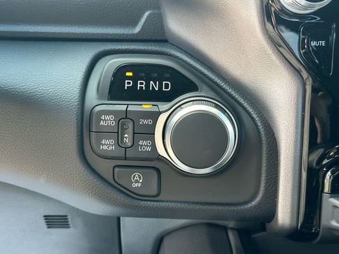 New 2026 RAM 1500 Lone Star AWD/4WD image 18