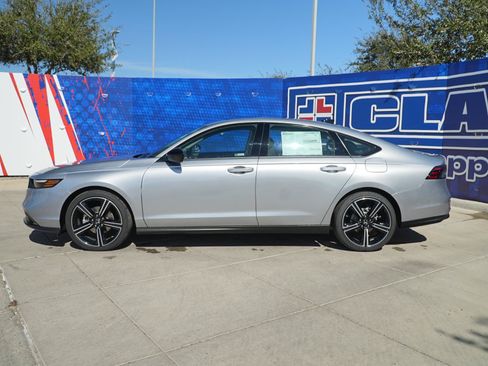 Used 2026 Honda Accord SE image 14
