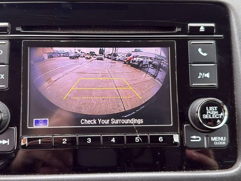 Used 2018 Honda HR-V LX image 33