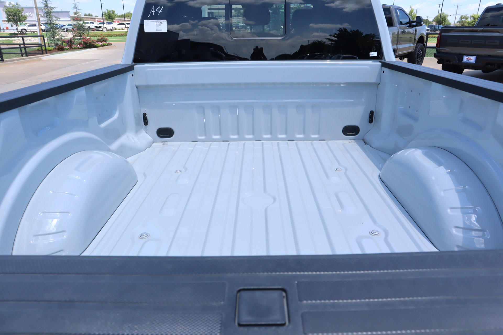 New 2026 Ford F250 XL w/ STX Appearance Package AWD/4WD image 21