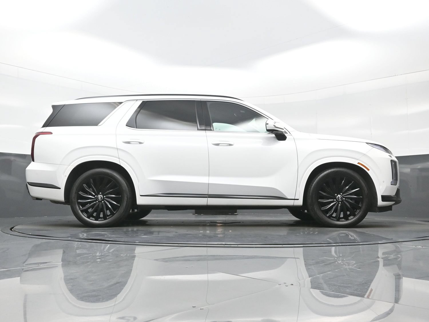 Used 2025 Hyundai Palisade Calligraphy AWD/4WD image 35